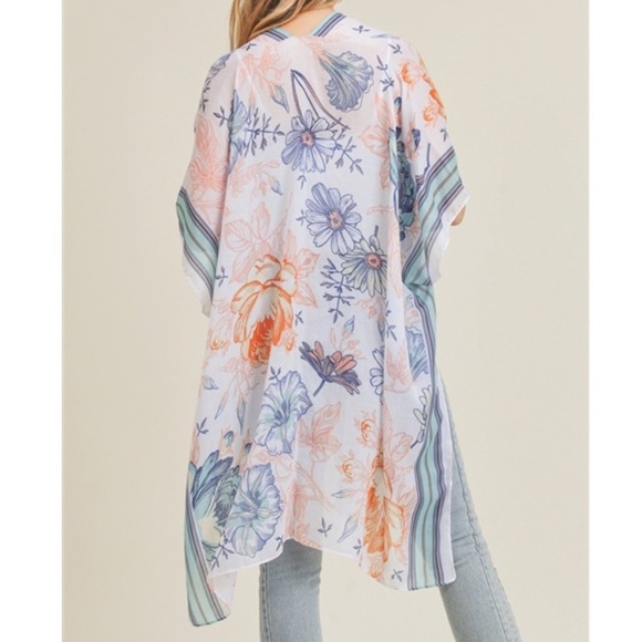 Bold Floral Kimono - One Size - Picture 8 of 13